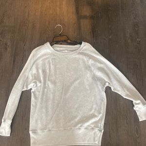 So brand oversized Lounge Life Weekend Sweatshirt in size XS